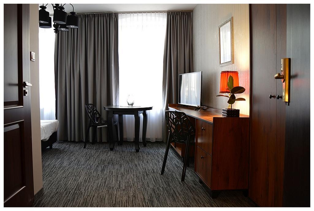 Apartamenty Roze I Zen Торунь Екстер'єр фото